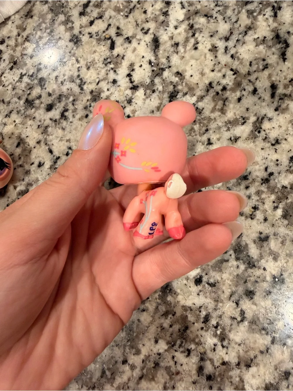 Littlest Pet Shop Pink Deer Figure with Blue Eyes
